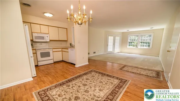 $259,900 | 4655 Cheryl Drive, Bethlehem, PA 18017