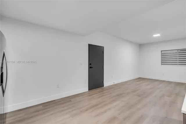 $2,700 | 3728 Northwest 19th Avenue, Unit 304, Miami, FL 33142