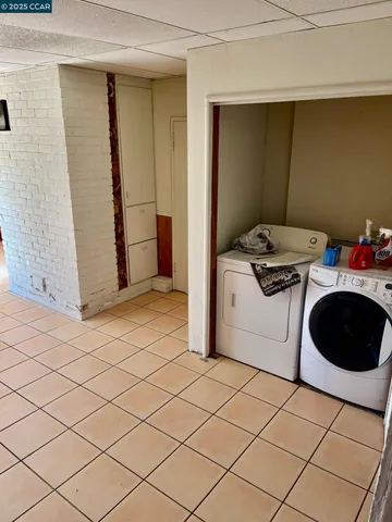 a view of a storage & utility room