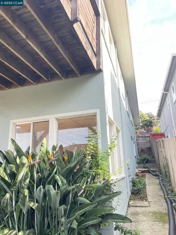 $649,000 | 3530 Clinton Avenue, Richmond, CA 94805