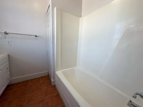 $1,150 | 1300 West Main Street, Unit 202, Waxahachie, TX 75165