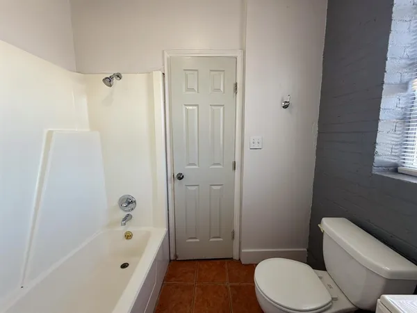 $1,150 | 1300 West Main Street, Unit 202, Waxahachie, TX 75165