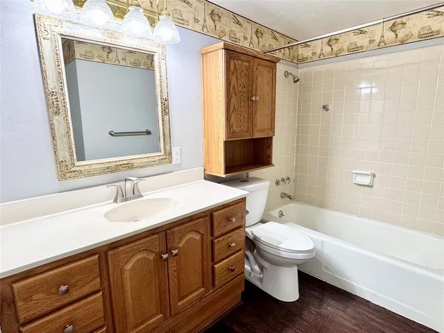 $1,850 | 4014 Ridglea Country Club Drive, Unit 407, Fort Worth, TX 76126