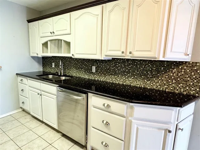 $1,850 | 4014 Ridglea Country Club Drive, Unit 407, Fort Worth, TX 76126