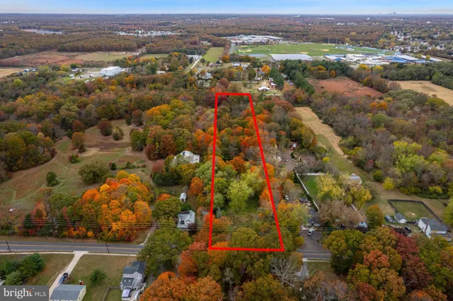 $150,000 | 647 Chestnut Street, Williamstown, NJ 08094