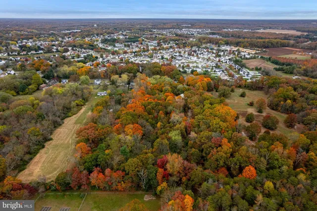 $150,000 | 647 Chestnut Street, Williamstown, NJ 08094