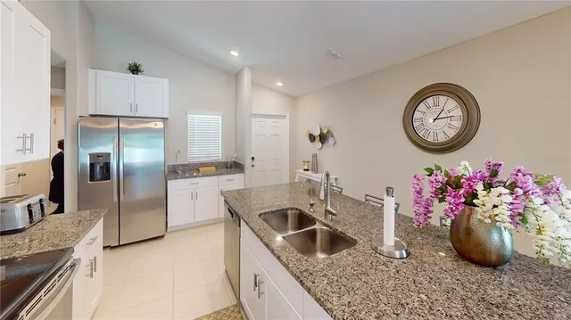 $295,000 | 421 Royal Empress Drive, Ruskin, FL 33570