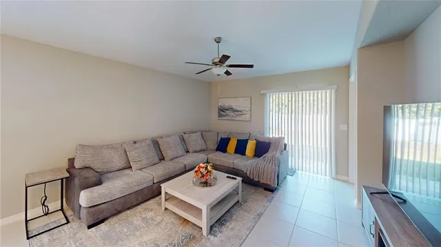 $295,000 | 421 Royal Empress Drive, Ruskin, FL 33570