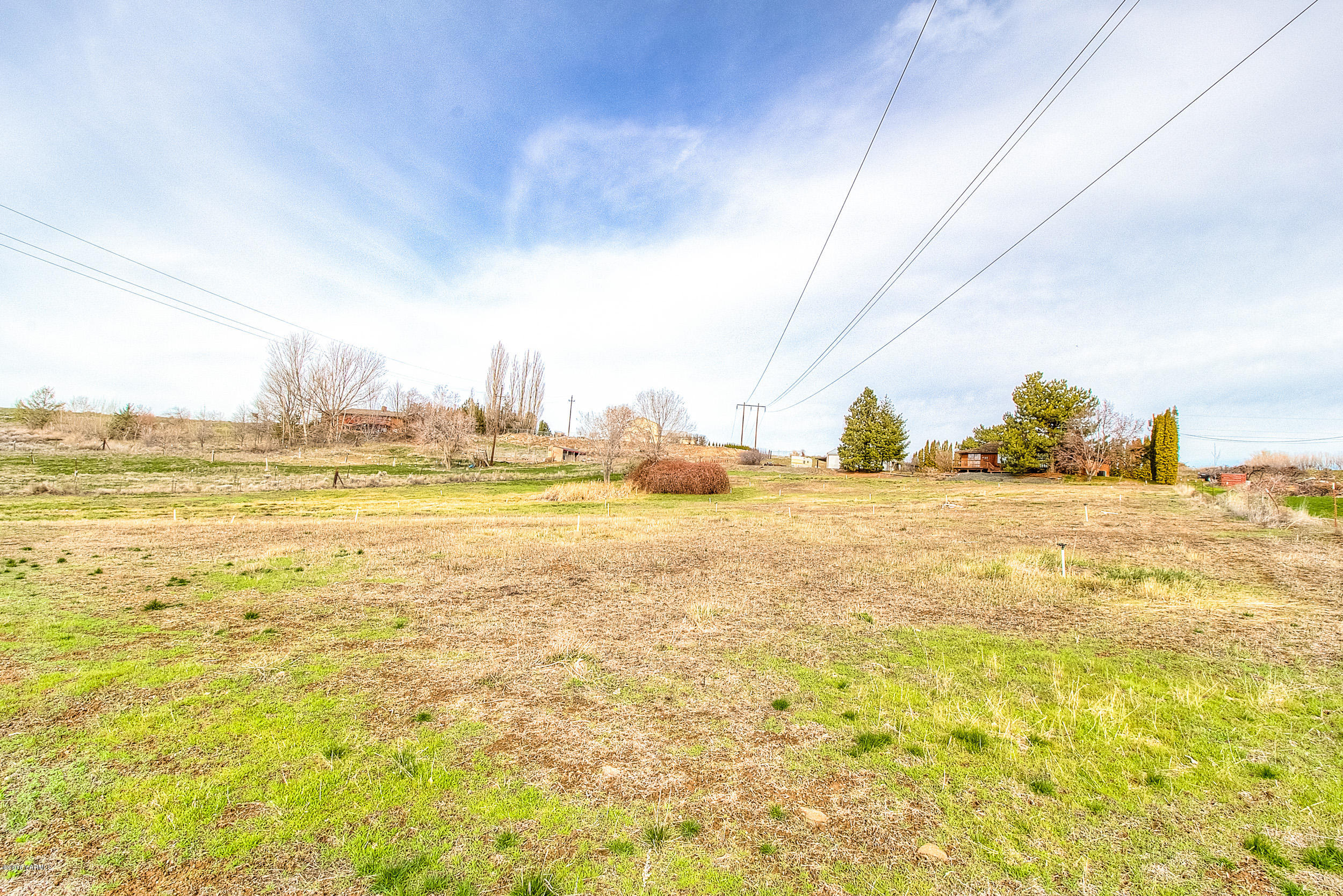 132 Faucher Road Yakima, WA 98901 - Photo 20 of 23 North view of Property