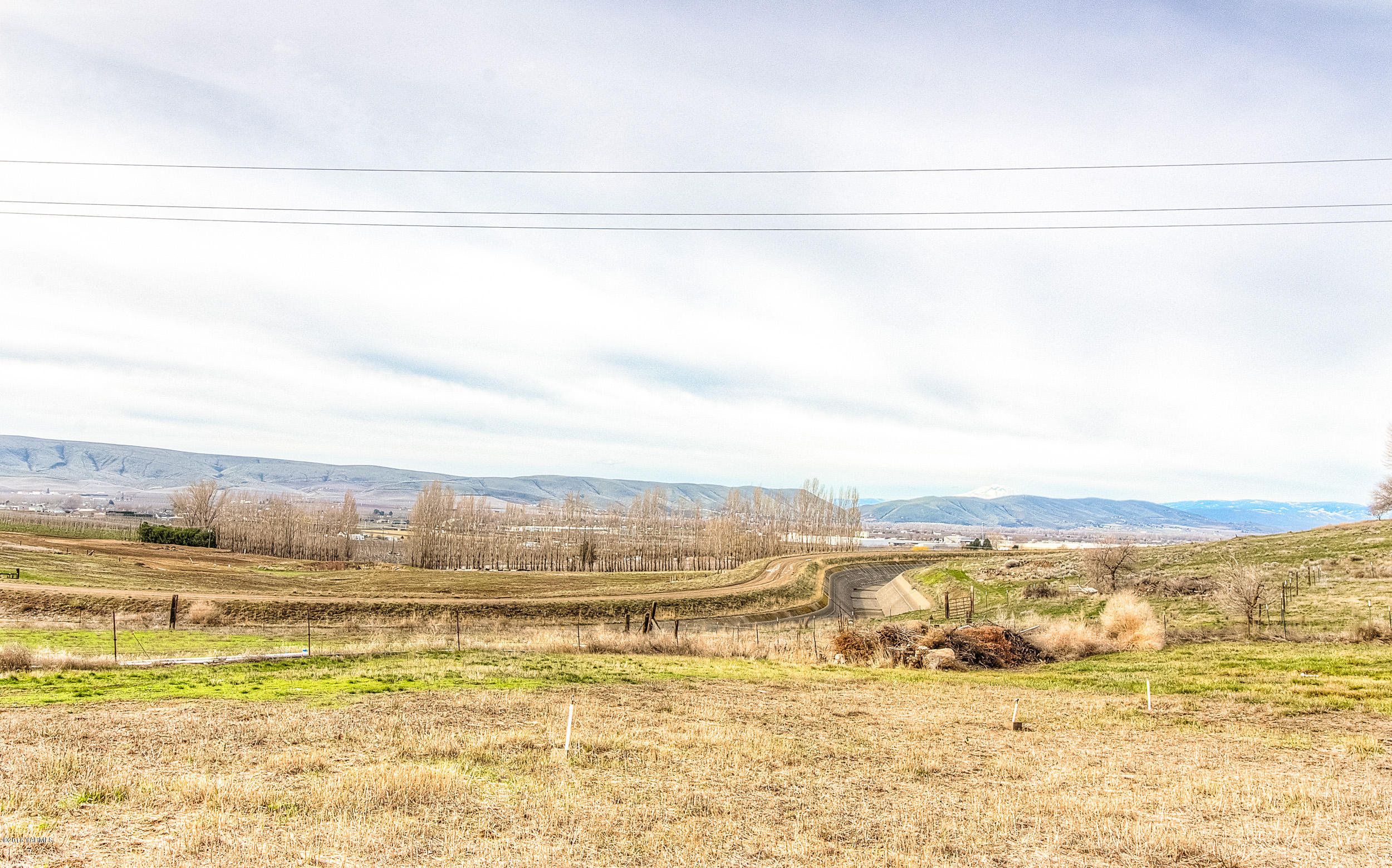 132 Faucher Road Yakima, WA 98901 - Photo 21 of 23 View from Pasture