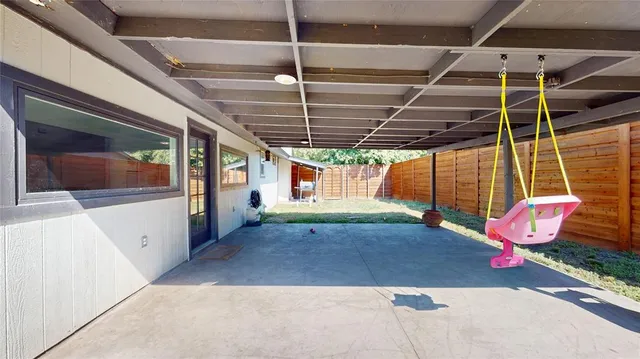 $425,000 | 108 Cedar View Drive, Rowlett, TX 75087