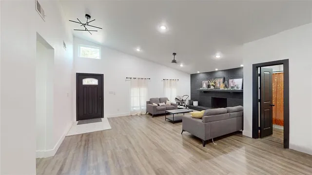 $425,000 | 108 Cedar View Drive, Rowlett, TX 75087