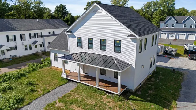 $1,100,000 | 897 Falls Road, Shelburne, VT 05482