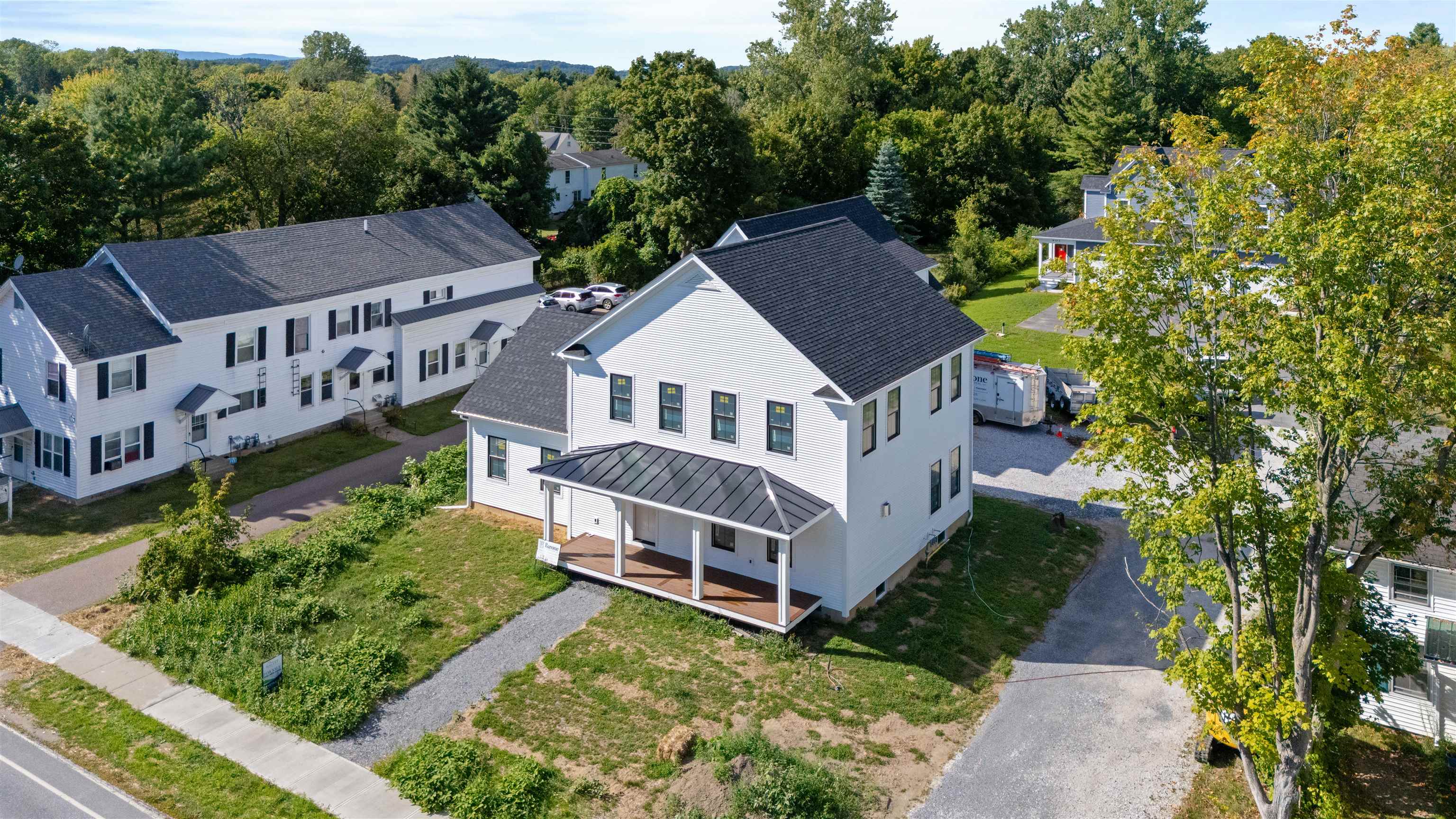 897 Falls Road Shelburne, VT 05482 - Photo 16 of 33