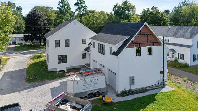 $1,100,000 | 897 Falls Road, Shelburne, VT 05482