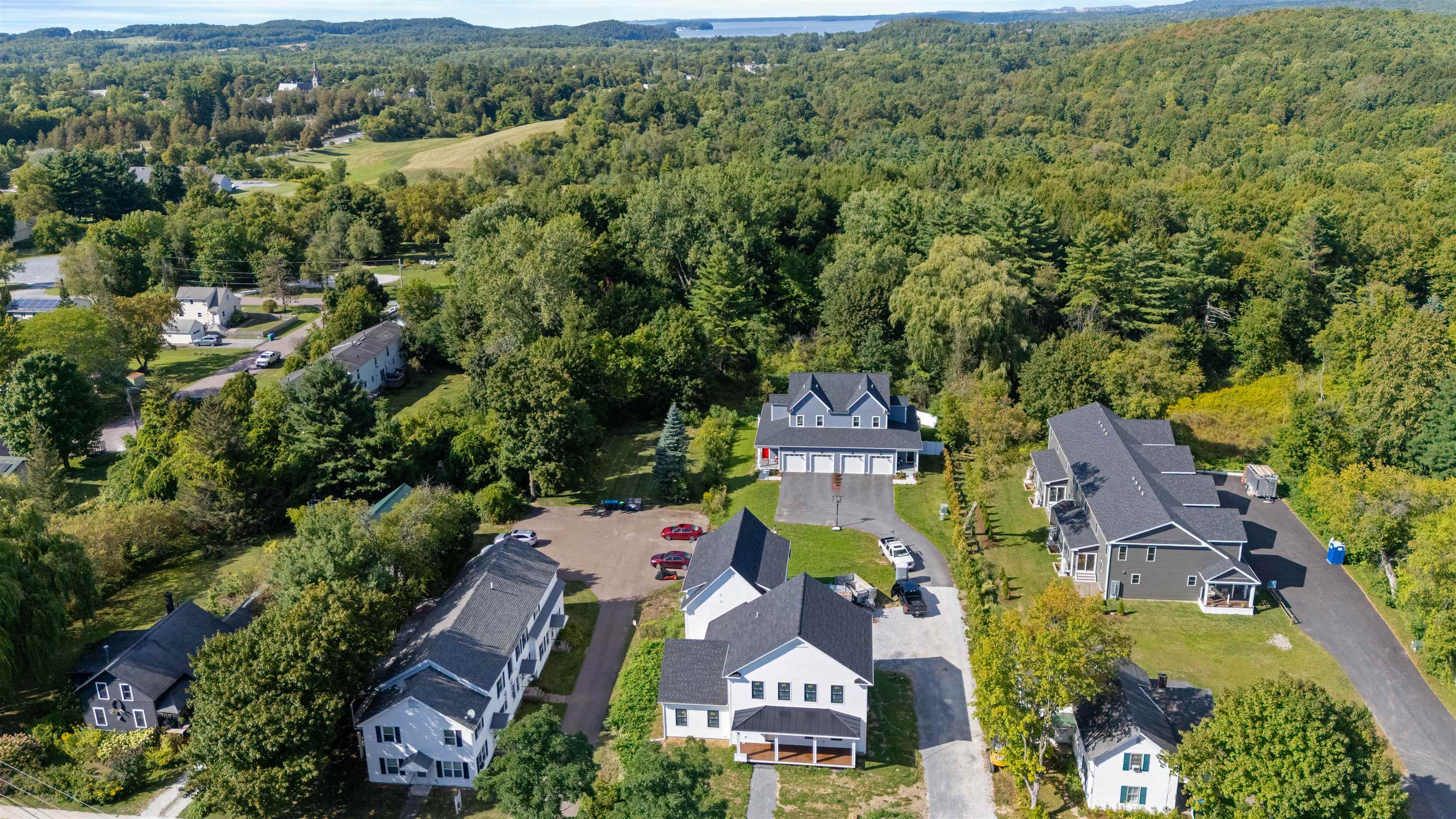 897 Falls Road Shelburne, VT 05482 - Photo 26 of 33