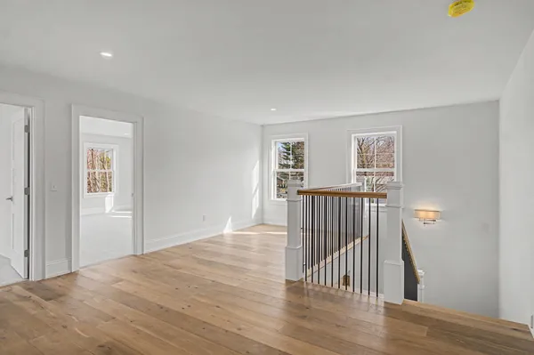 $995,000 | 897 Falls Road, Shelburne, VT 05482