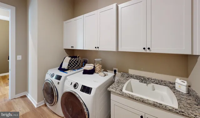 $1,200,000 | 33709 Hilltop Boulevard, Lewes, DE 19958