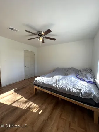 $1,500 | 325 Ferguson Avenue, Long Beach, MS 39560