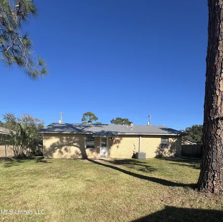 $1,500 | 325 Ferguson Avenue, Long Beach, MS 39560
