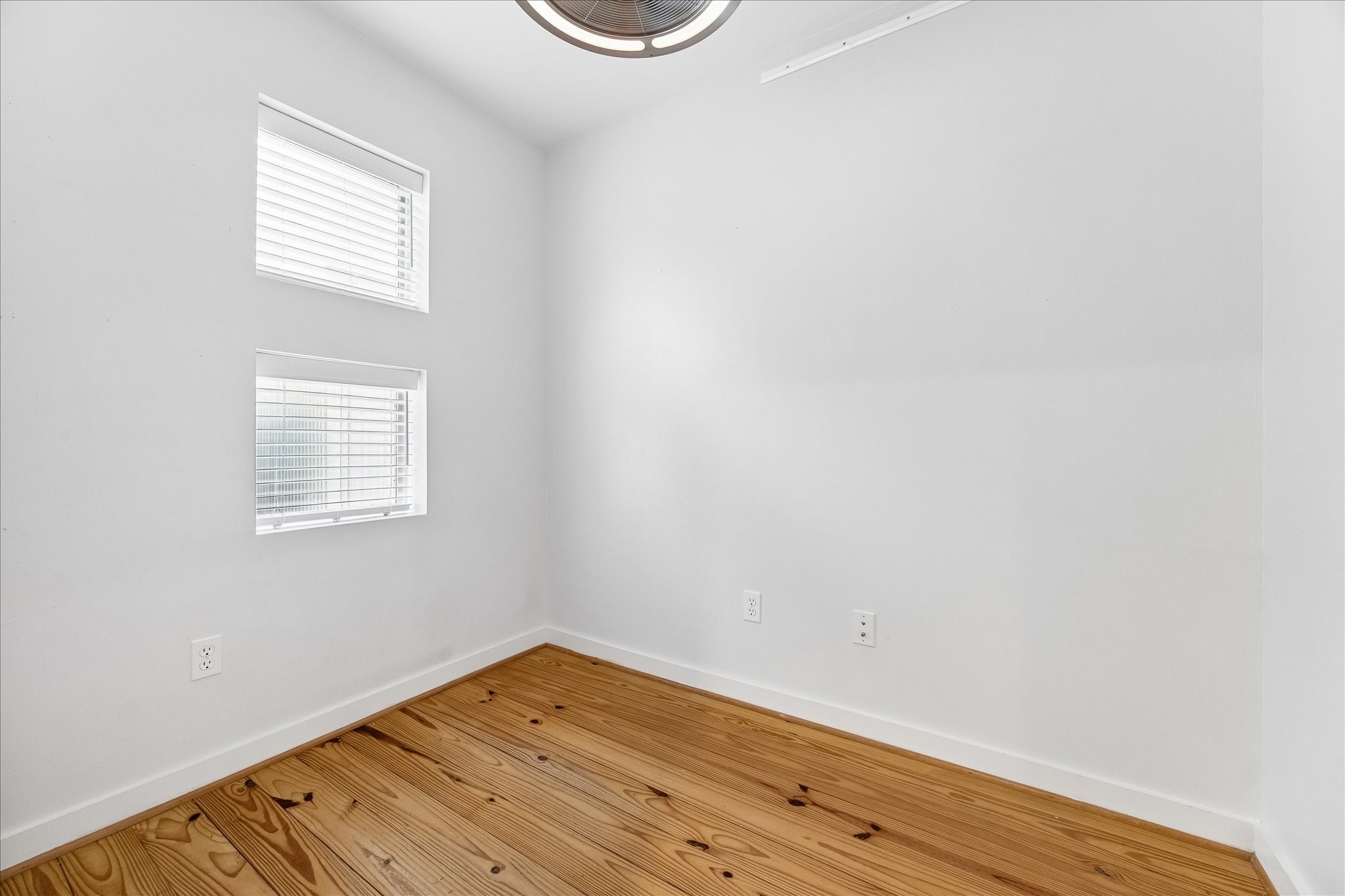 6130 Grand Boulevard Houston, TX 77021 - Photo 33 of 42 Office
