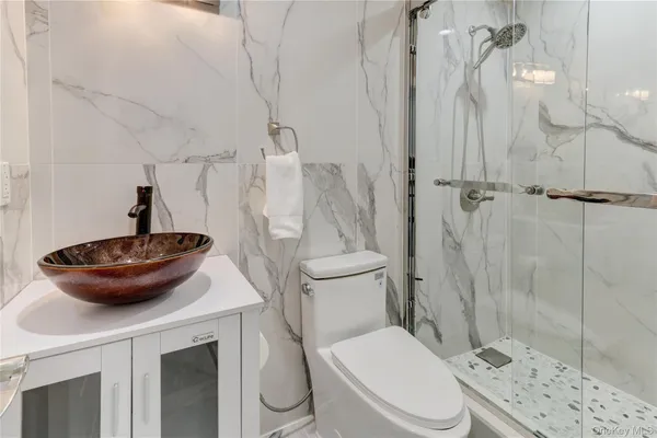 $17,000 | 120 Majestic Drive, Dix Hills, NY 11743