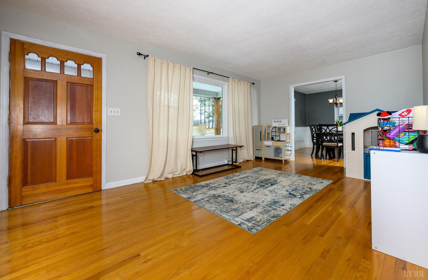 103 Tallyho Road Concord, VA 24538 - Photo 5 of 78 Gallery Image 5