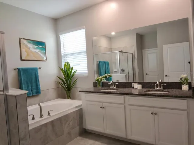 $499,900 | 24815 Lambrusco Loop, Lutz, FL 33559