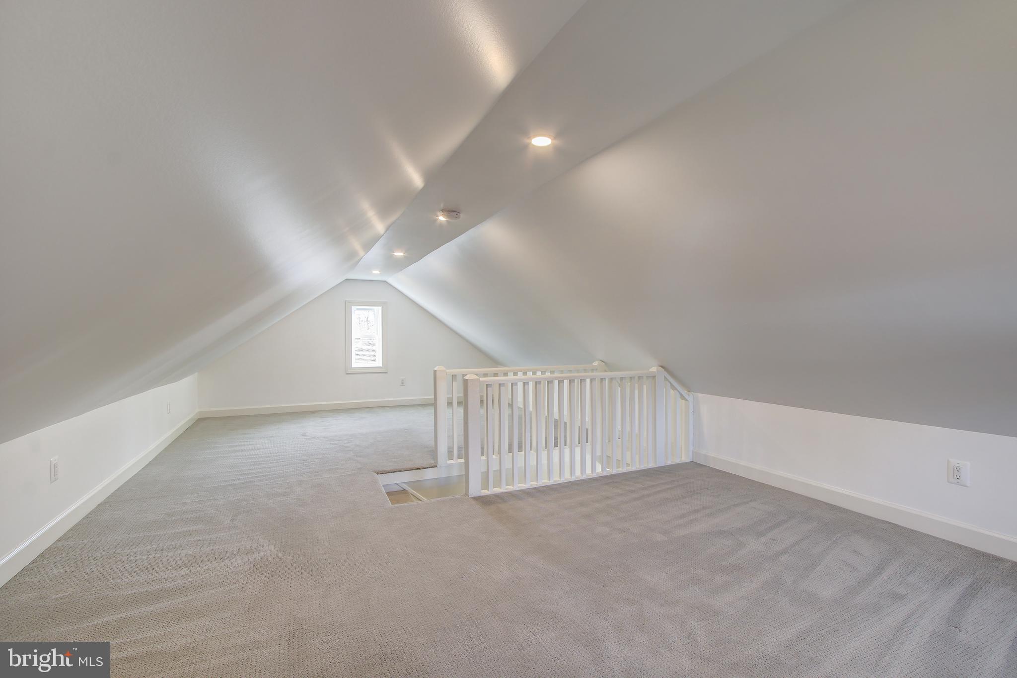 1023 Stirling Road Silver Spring, MD 20901 - Photo 22 of 33