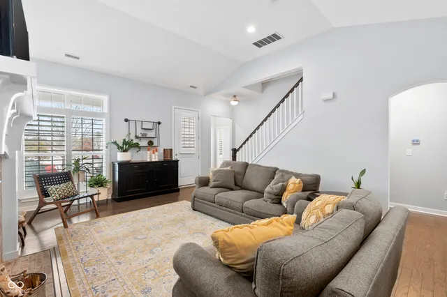 $630,000 | 1401 Farmhouse Drive, Westfield, IN 46074