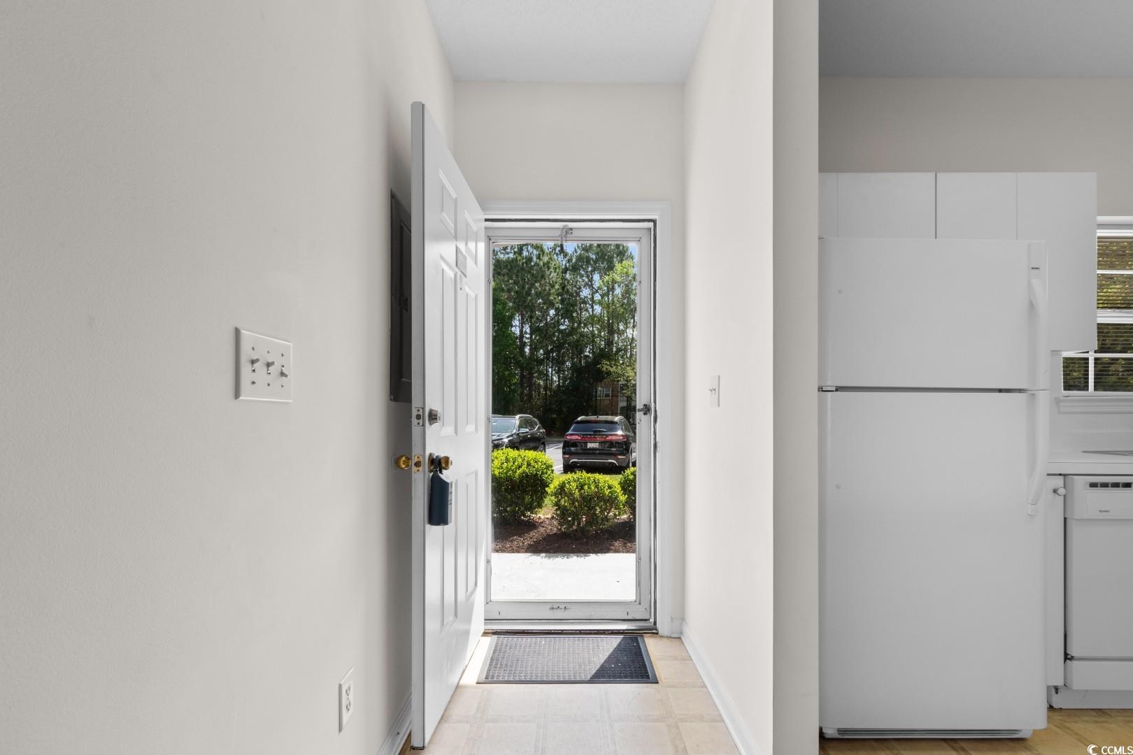 3927 Gladiola Court, Unit 103 Myrtle Beach, SC 29588 - Photo 5 of 38