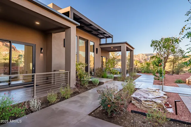 $2,489,000 | 75 Bell Rock Trail, Sedona, AZ 86336