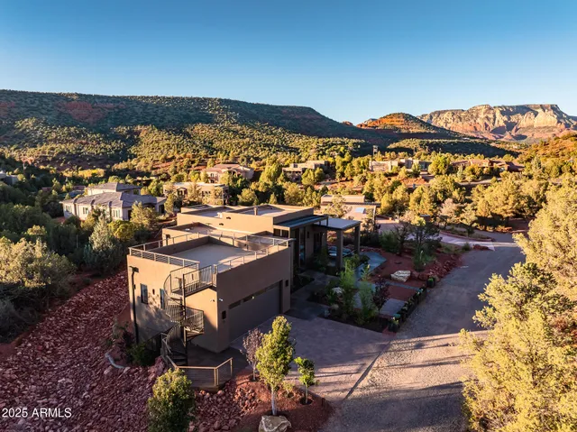 $2,489,000 | 75 Bell Rock Trail, Sedona, AZ 86336