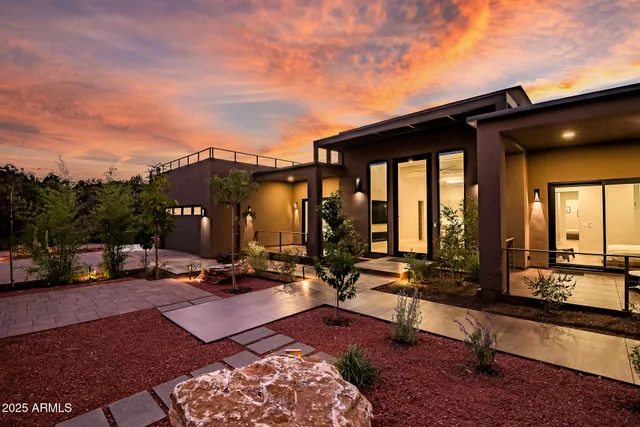 $2,489,000 | 75 Bell Rock Trail, Sedona, AZ 86336