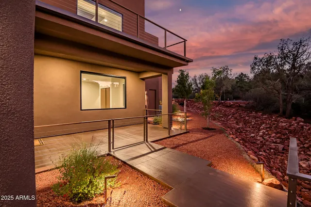 $2,489,000 | 75 Bell Rock Trail, Sedona, AZ 86336
