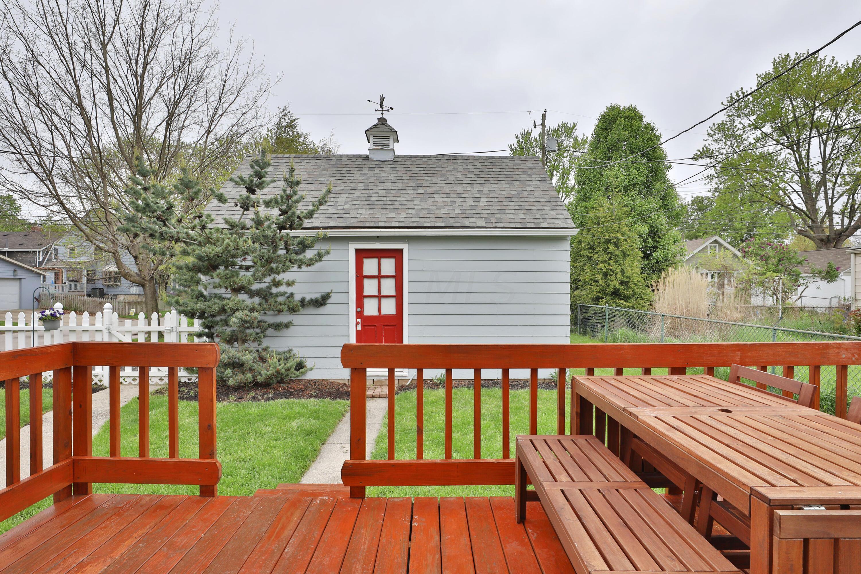 502 Crestview Road Columbus, OH 43202 - Photo 43 of 54 Deck