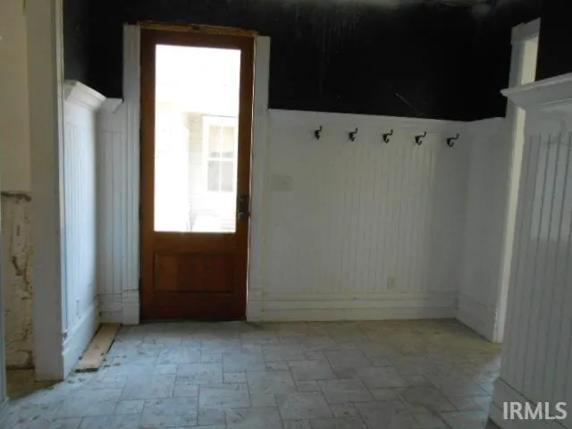 $92,480 | 813 Southeast Riverside Drive, Evansville, IN 47713