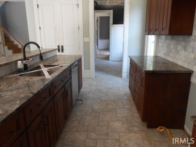 813 Southeast Riverside Drive Evansville, IN 47713 - Photo 18 of 31 Gallery Image 18