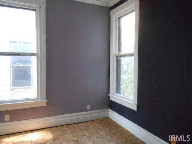 813 Southeast Riverside Drive Evansville, IN 47713 - Photo 21 of 31 Gallery Image 21
