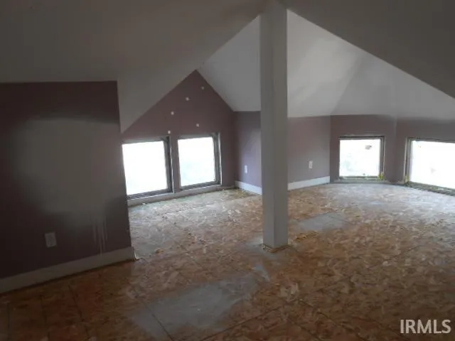 $92,480 | 813 Southeast Riverside Drive, Evansville, IN 47713