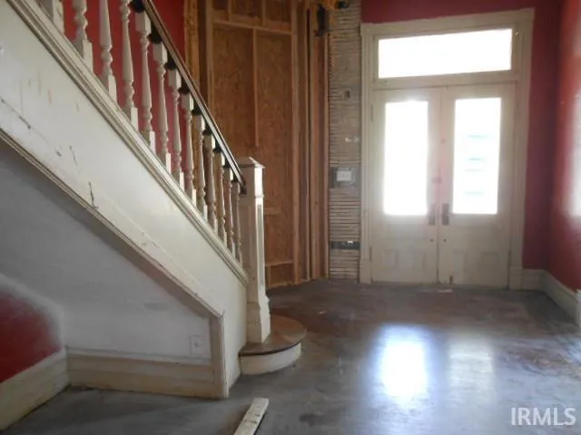 $92,480 | 813 Southeast Riverside Drive, Evansville, IN 47713