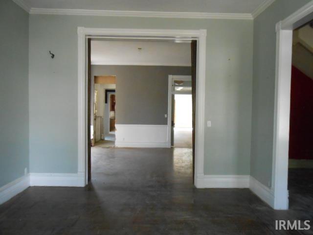 813 Southeast Riverside Drive Evansville, IN 47713 - Photo 6 of 31 Gallery Image 6