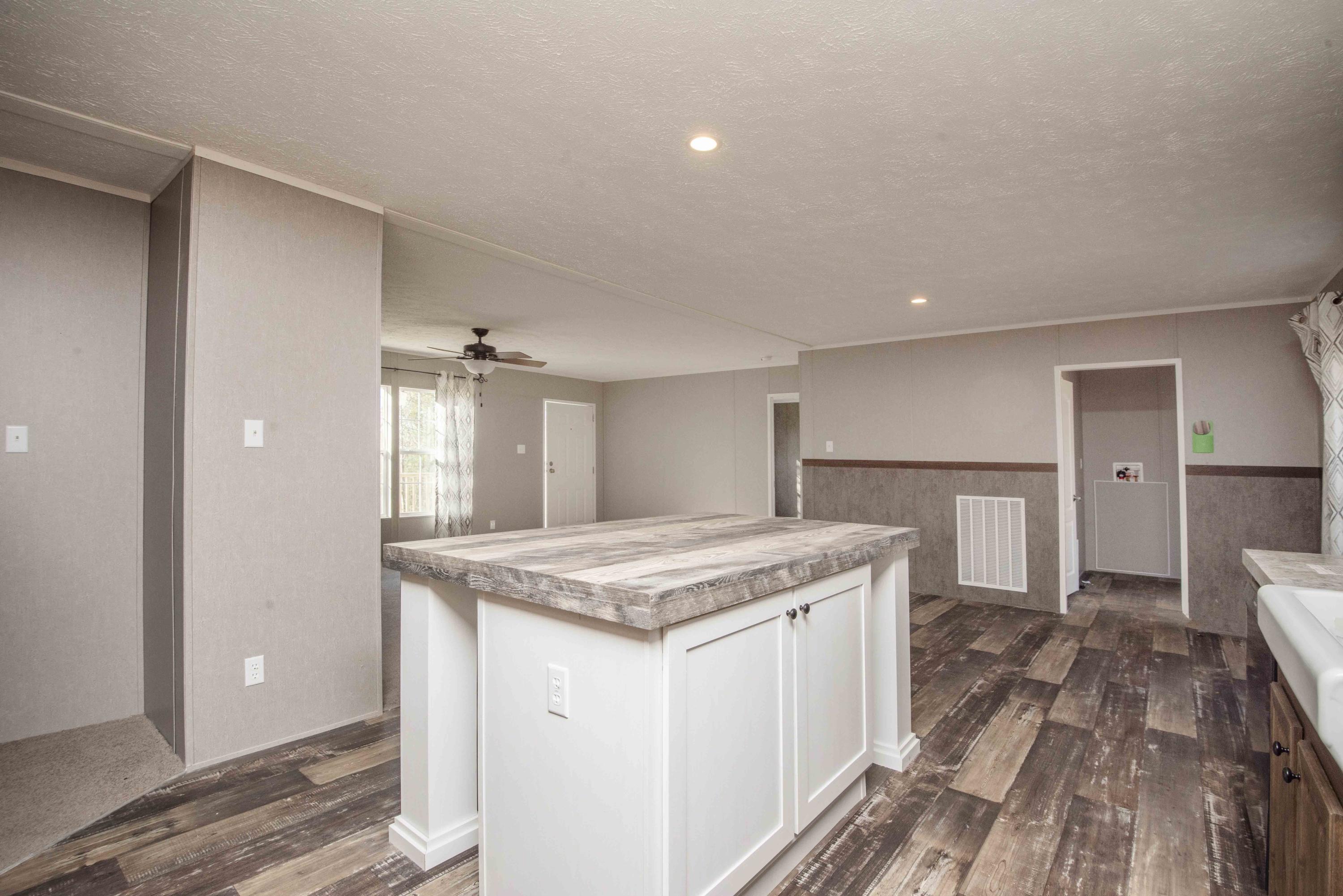 4650 Hall Road Loudon, TN 37774 - Photo 12 of 38 kitchen 2_1