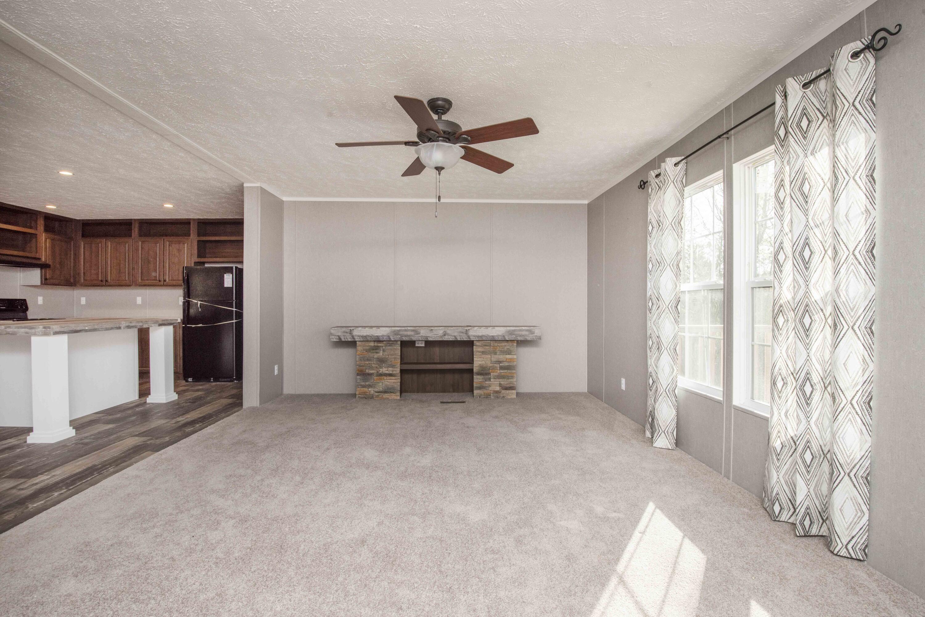 4650 Hall Road Loudon, TN 37774 - Photo 21 of 38 living 3_1