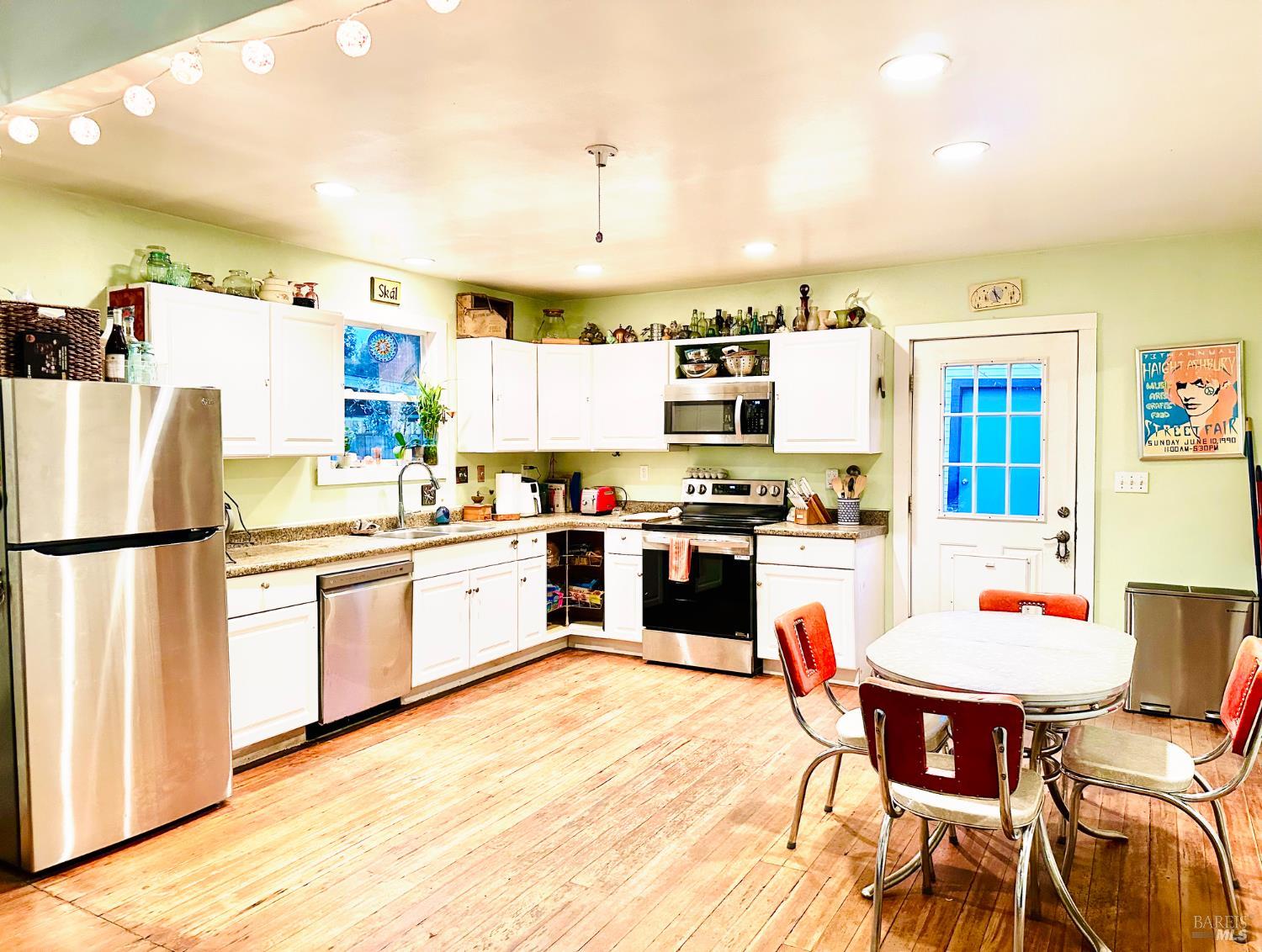 108 Pierson Street Santa Rosa, CA 95401 - Photo 9 of 33