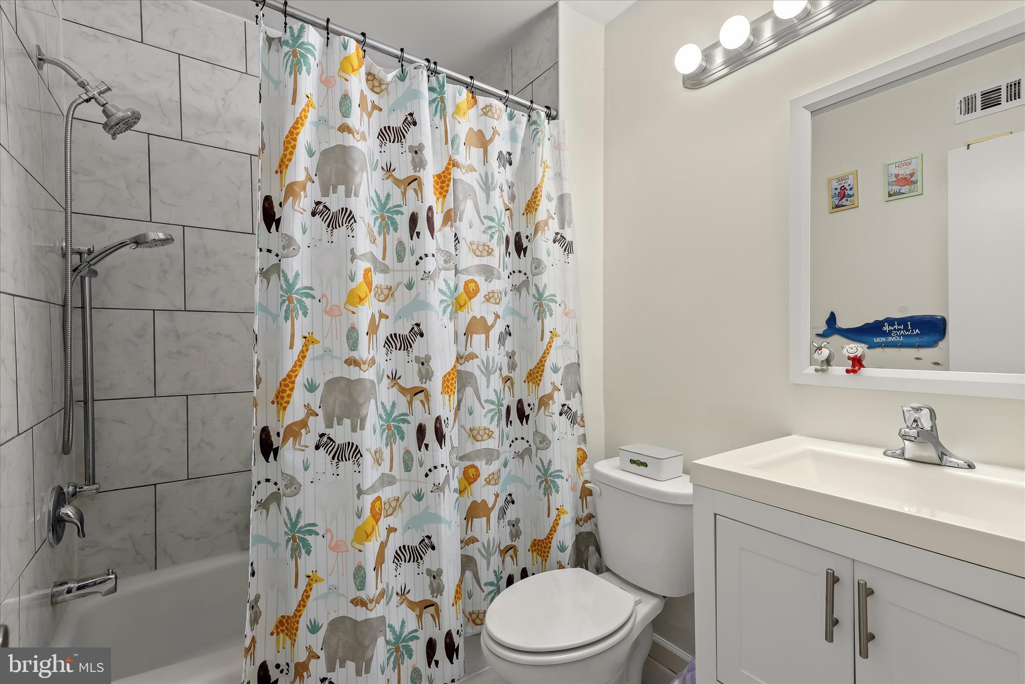 10 Ramsdell Terrace Gaithersburg, MD 20878 - Photo 25 of 40 Hall bathroom