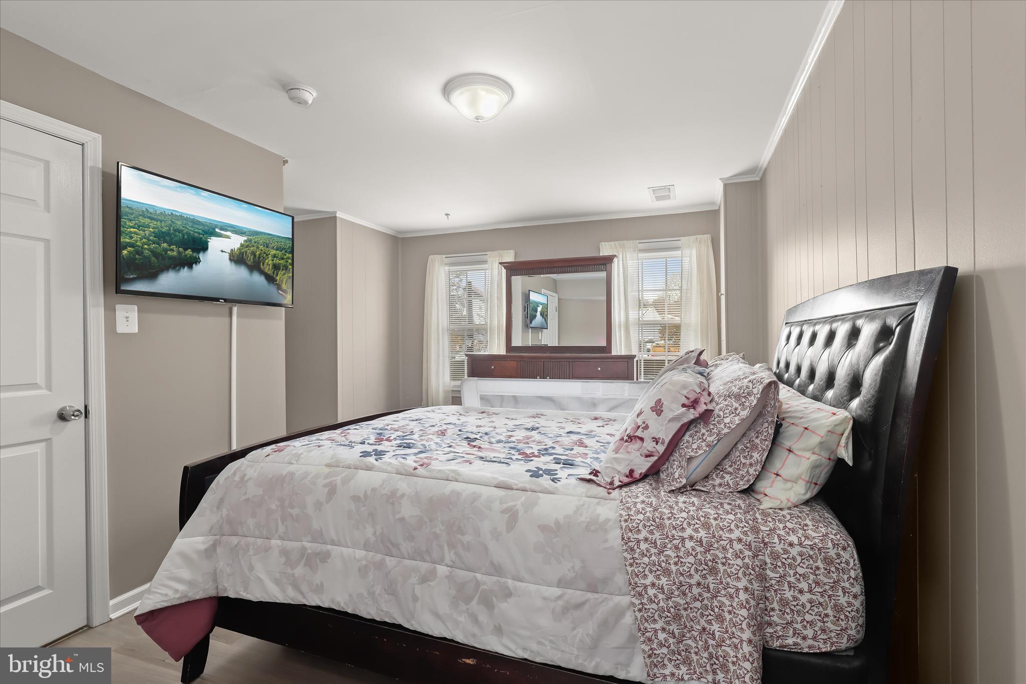 10 Ramsdell Terrace Gaithersburg, MD 20878 - Photo 26 of 40 Lower level bedroom 4