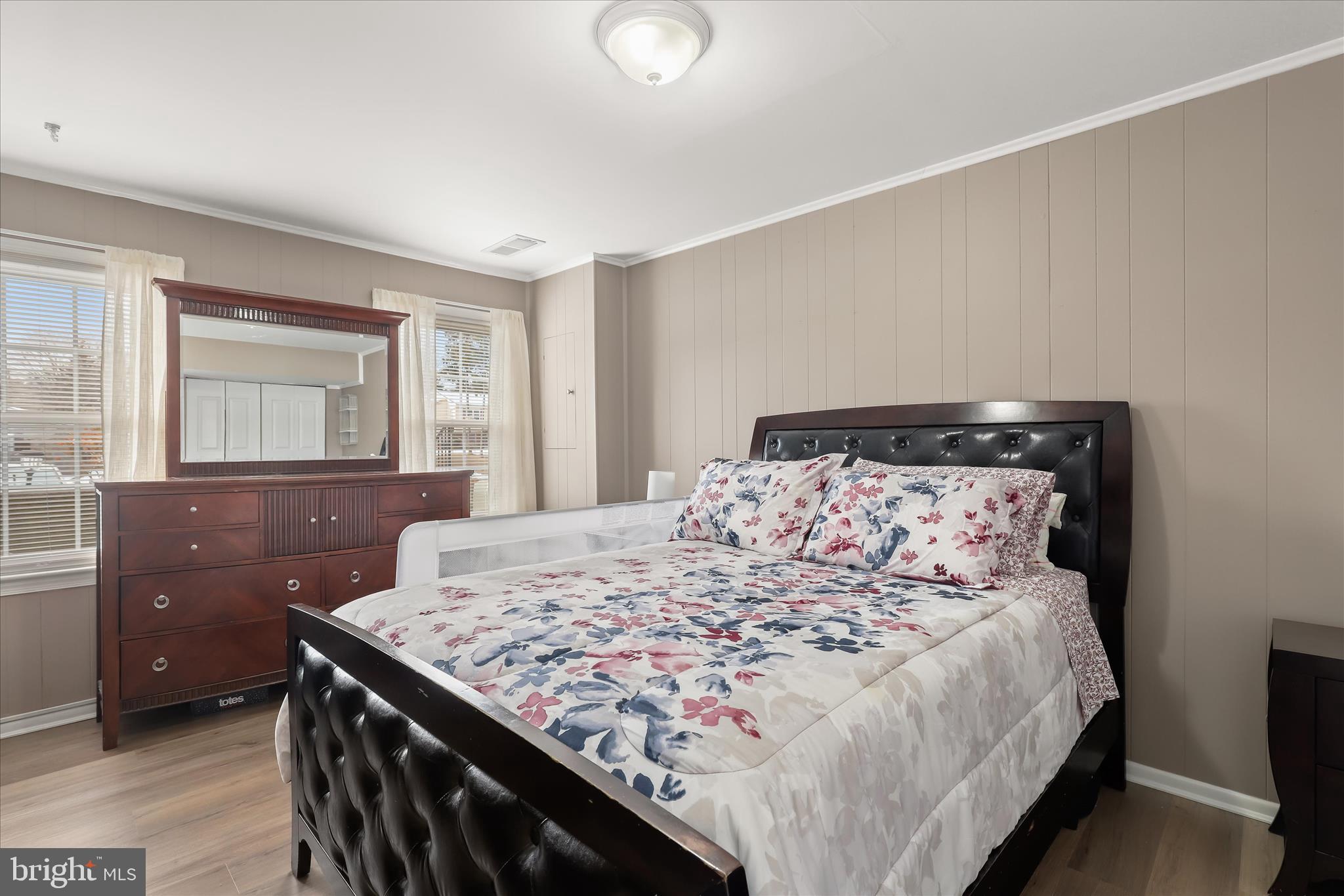 10 Ramsdell Terrace Gaithersburg, MD 20878 - Photo 4 of 40 Lower level bedroom & full bath