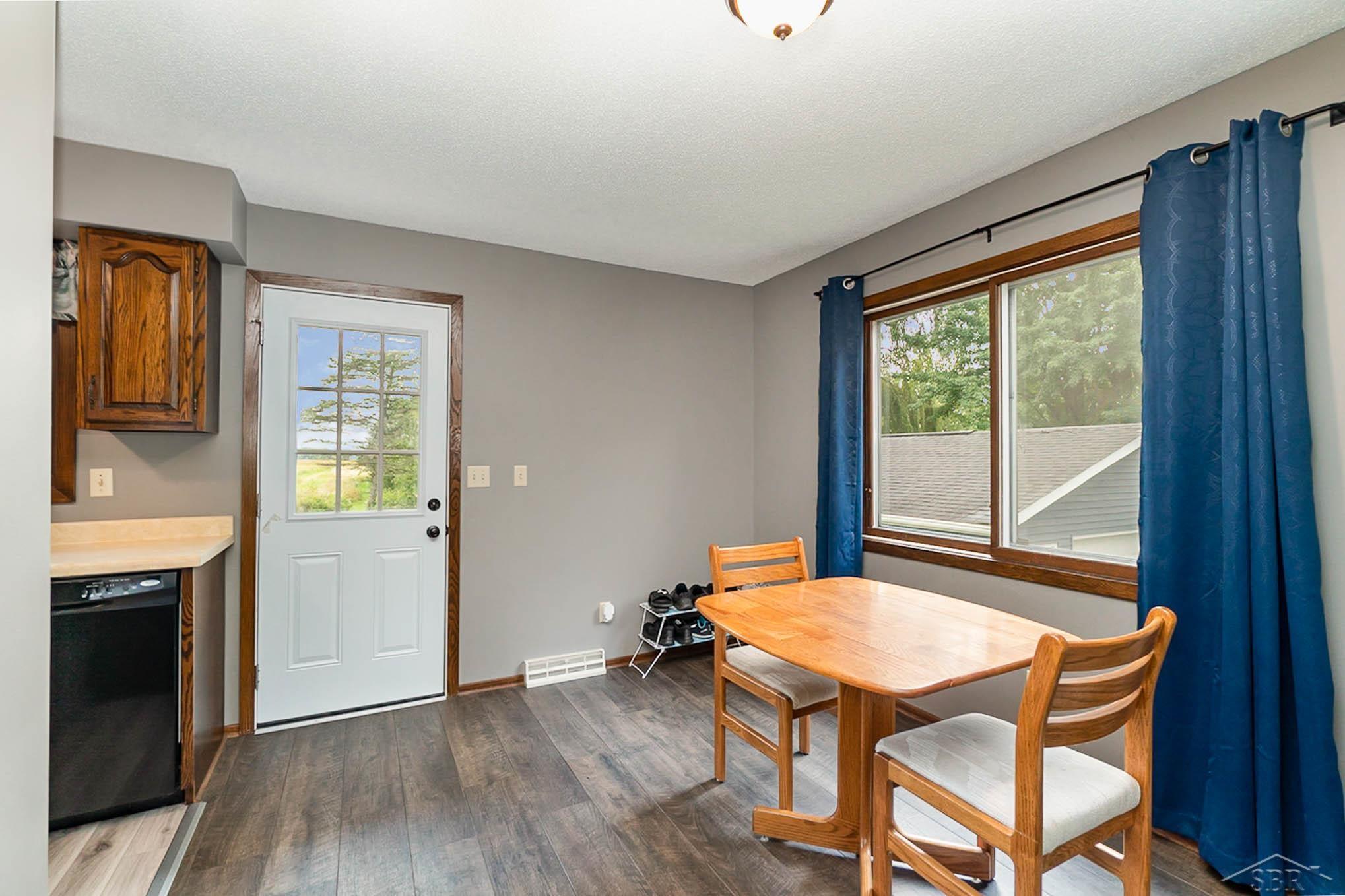 3807 Rogers Road Midland, MI 48642 - Photo 5 of 30 50090269-4.JPG