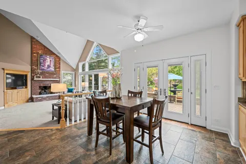 $1,175,000 | 25568 North Countryside Drive, Lake Barrington, IL 60010